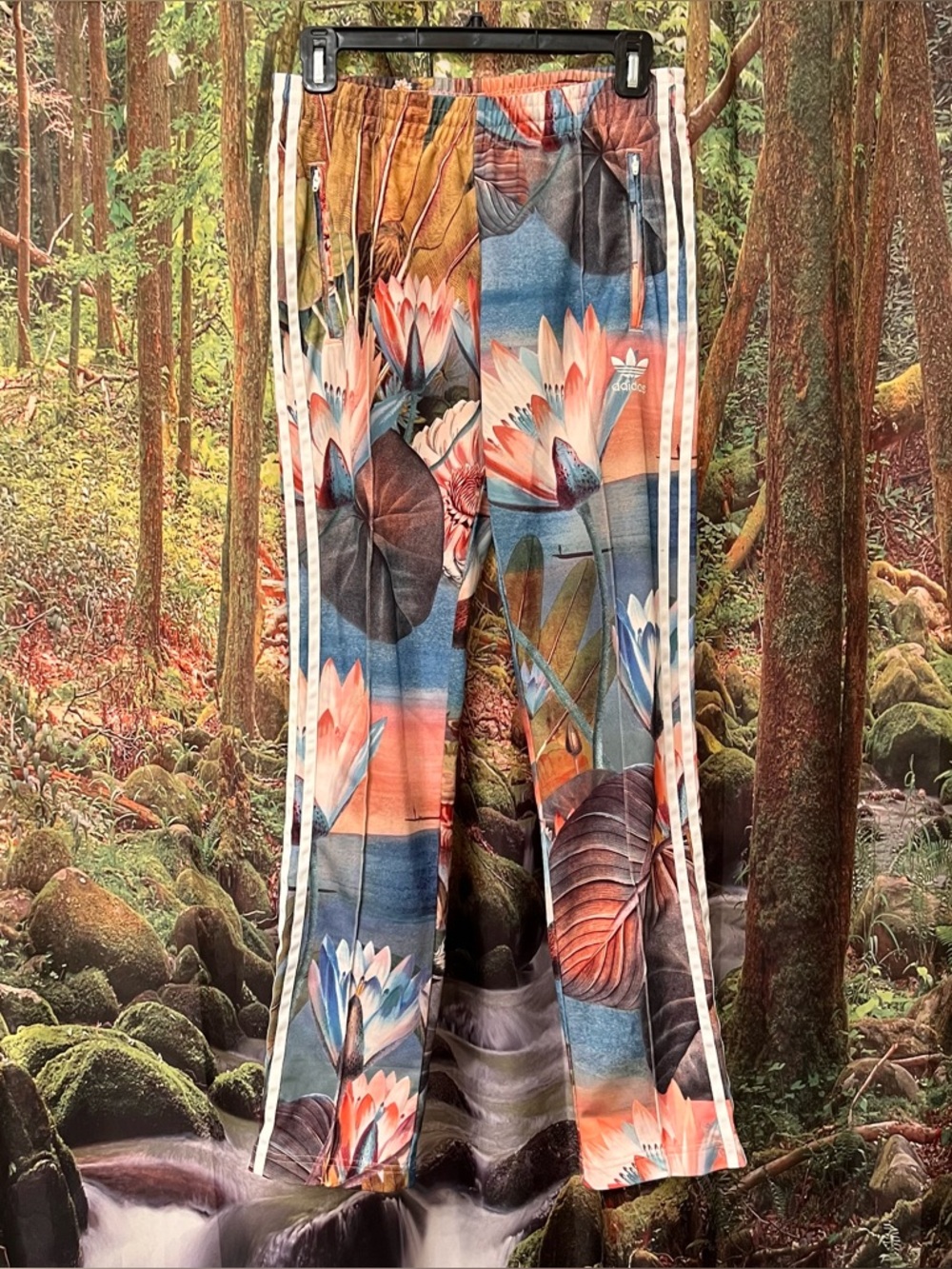 Rare Adidas X Farm Rio Curso d’Agua Firebird Lotus Track Pants XS - Picture 9 of 15